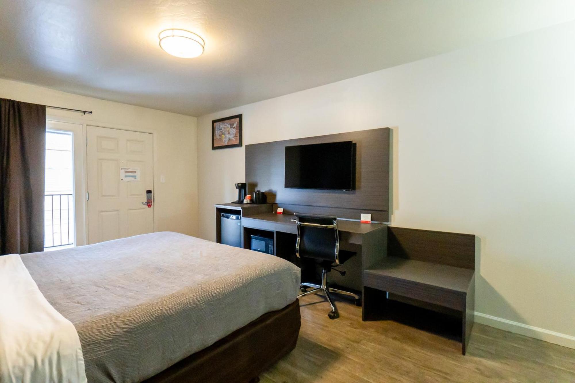 Econo Lodge Inn & Suites Heavenly Village Area Саут Лейк Тахо Екстериор снимка