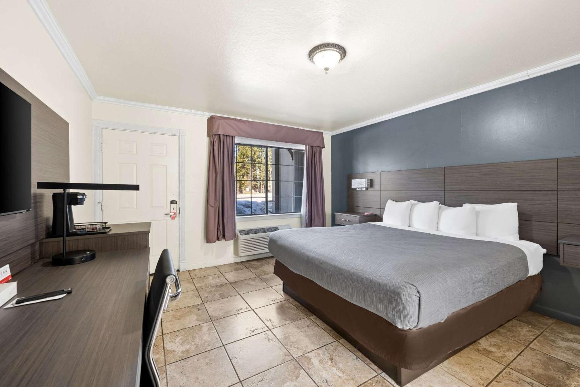 Econo Lodge Inn & Suites Heavenly Village Area Саут Лейк Тахо Екстериор снимка