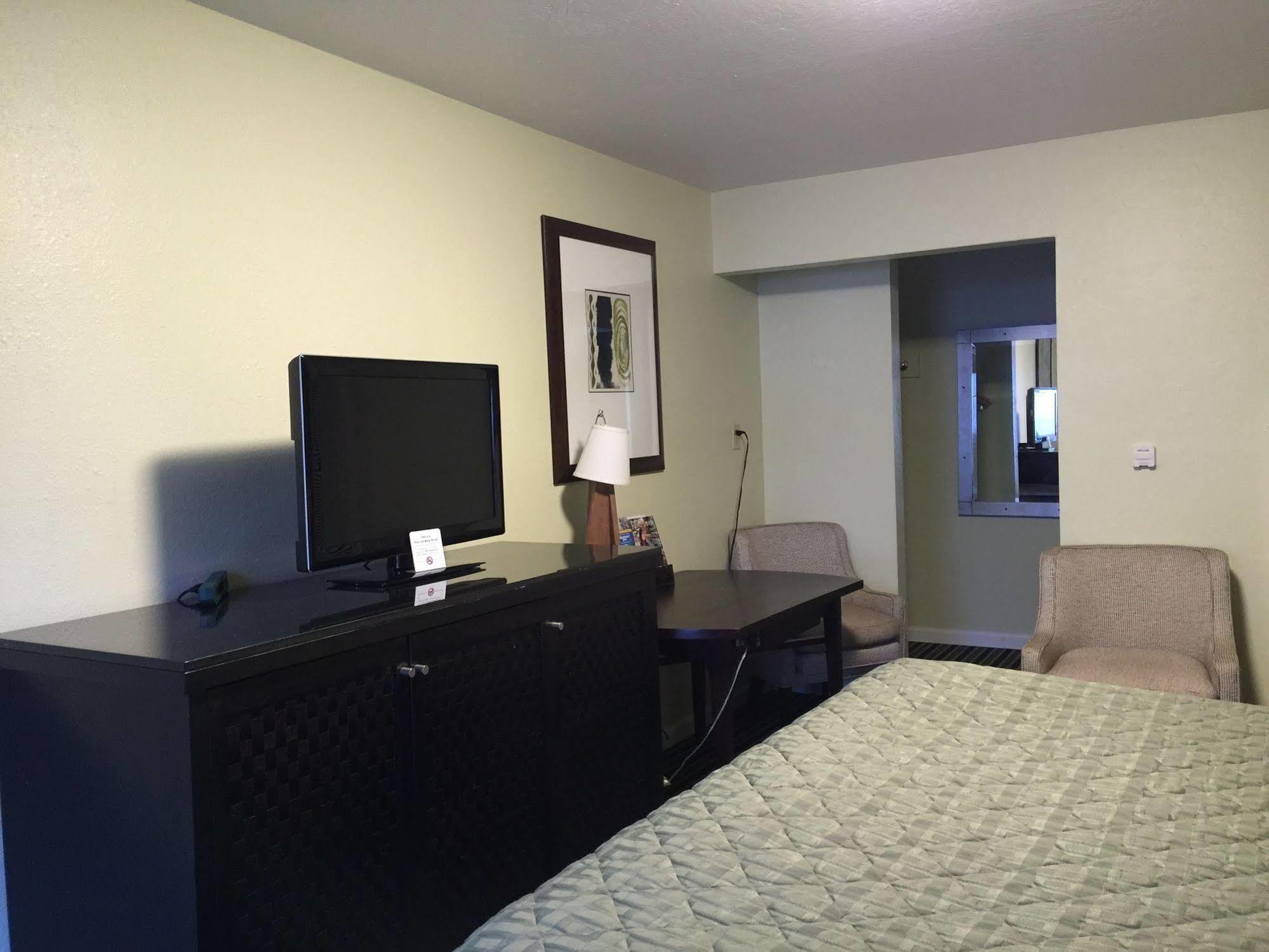 Econo Lodge Inn & Suites Heavenly Village Area Саут Лейк Тахо Екстериор снимка